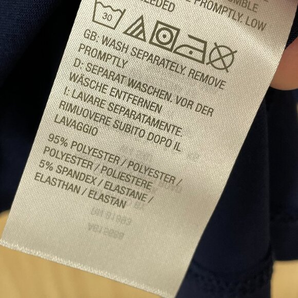 Susan Graver navy top size XL - Picture 4 of 4